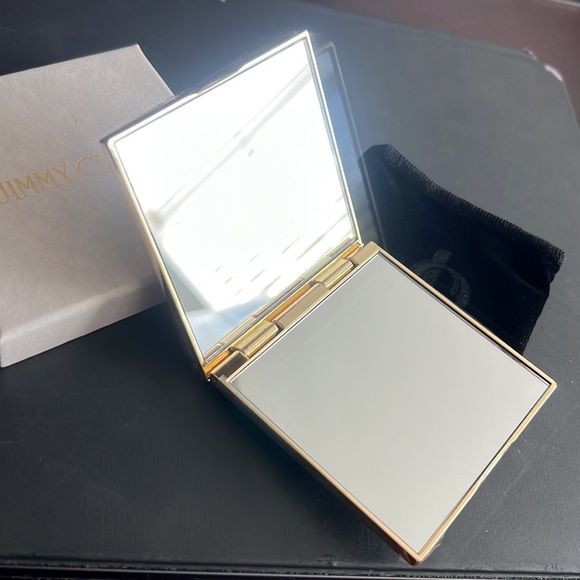 🌸 JIMMY CHOO Gold Logo Double Compact Mirror BNIB - Picture 5 of 9